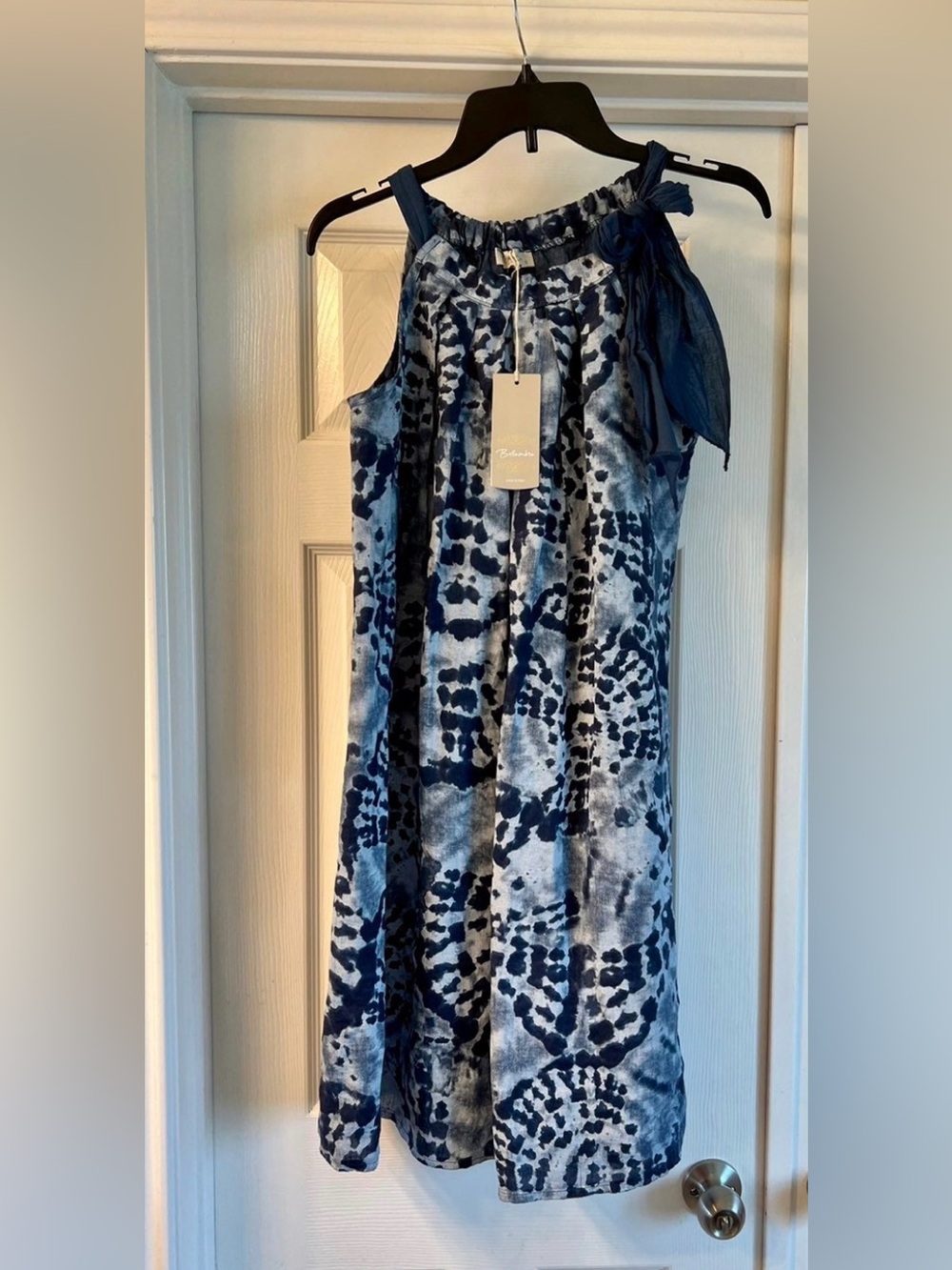 One-Shoulder Blue Tie-Dye Sundress with Shoulder Bow